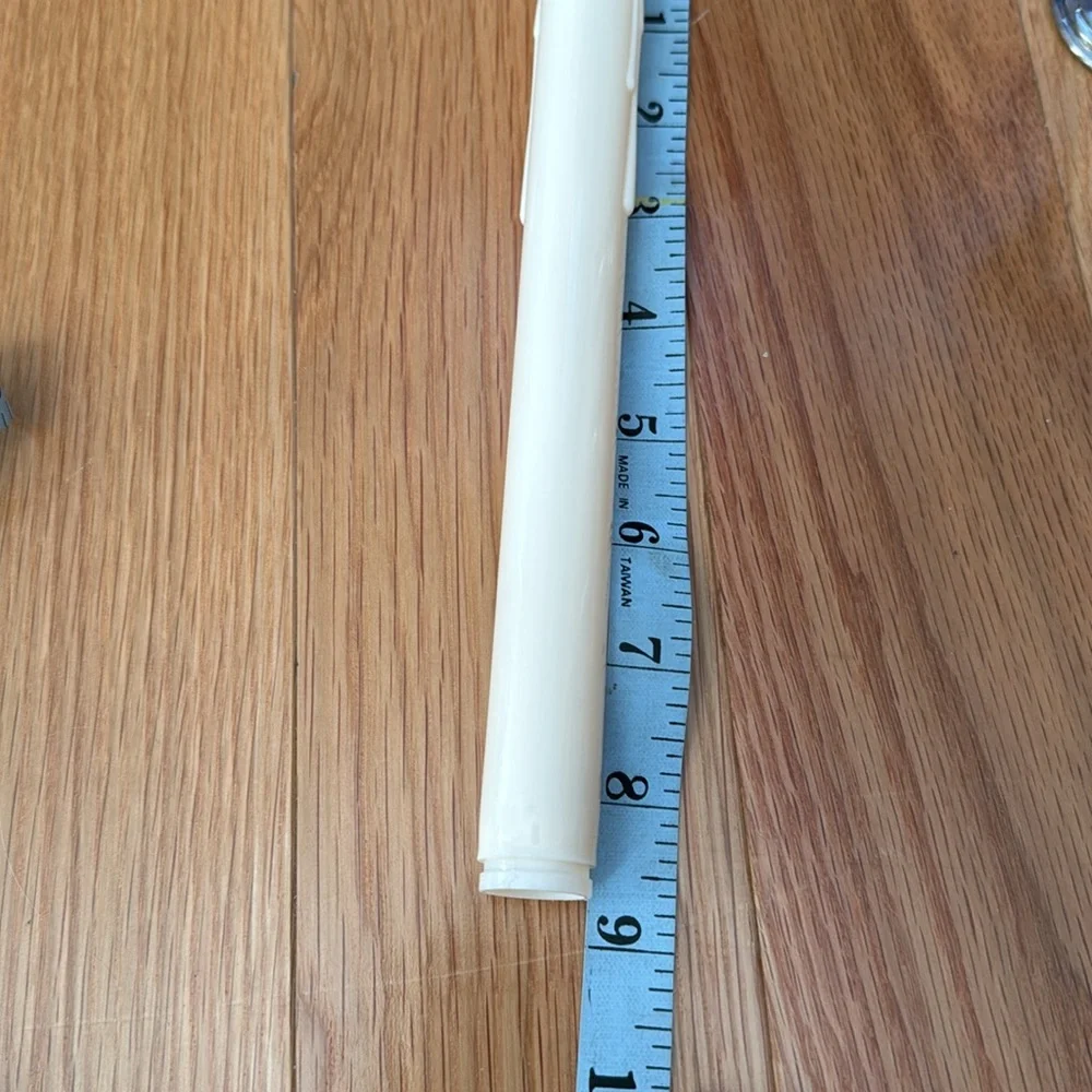 Battery Operated Window Candles - Picture 10 of 12